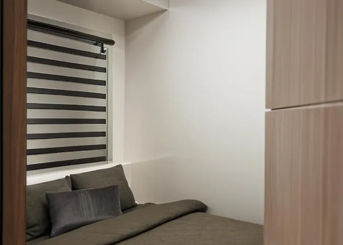 Spacious Homes At Shore Near Mall Of Манила