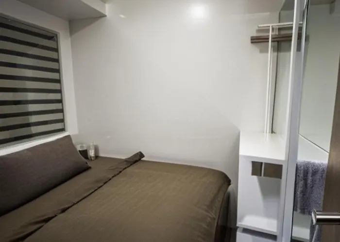 Апартаменты Spacious Homes At Shore Near Mall Of
